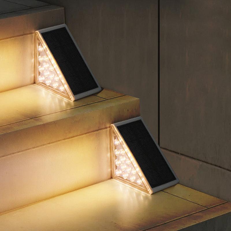 Lighteme LED staircase lighting, solar and waterproof