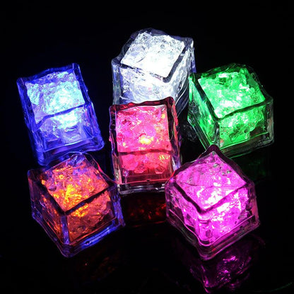 Lighteme LED Cube Bath Toy 9PCS