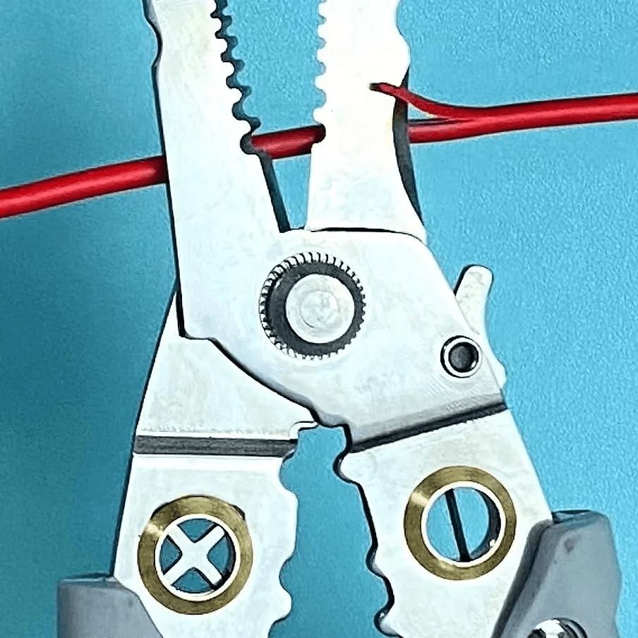 Lighteme 7 in 1 Hand Multi-Tool Wire Stripper