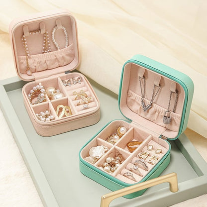 Lighteme Travel Jewelry Box