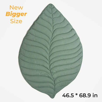 Lighteme Nature-Inspired Leaf Pet Blanket – Stylish and Comfortable