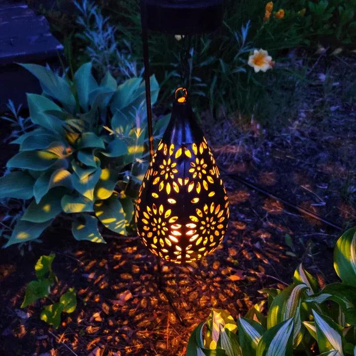 Lighteme Hollow chrysanthemum projection lamp solar-powered garden lighting