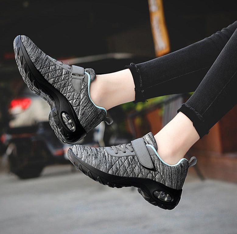 Lighteme Fashionable casual sneakers