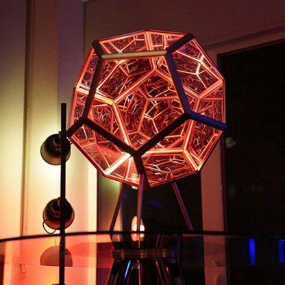 Lighteme Infinite Geometry LED lamp