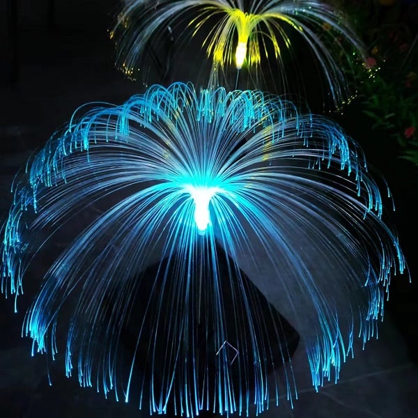 Lighteme Solar Garden Changing Jellyfish Lights | BUY 1 GET 1 FREE (2PCS)