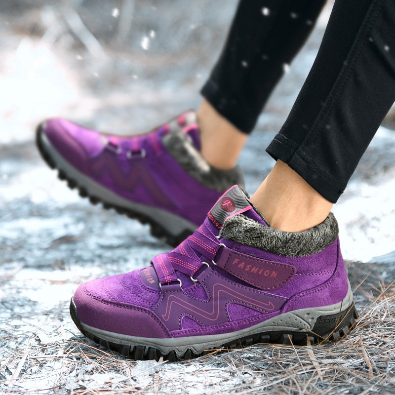 Lighteme Winter Shoes Lets you experience the joy of winter