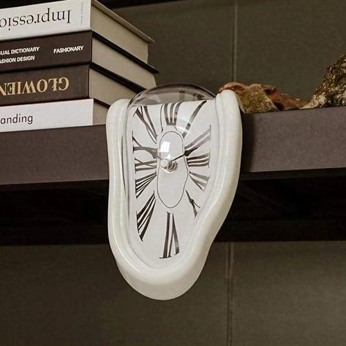 Lighteme Melting Clock Decor