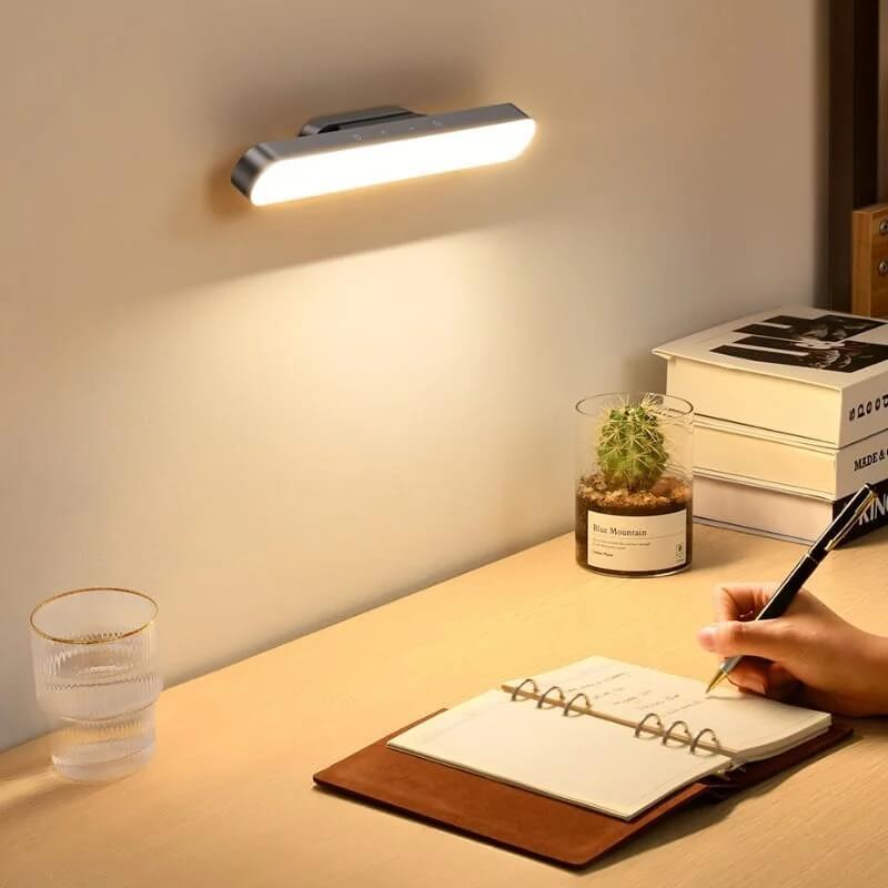 Lighteme Magnetic dimmable table lamp