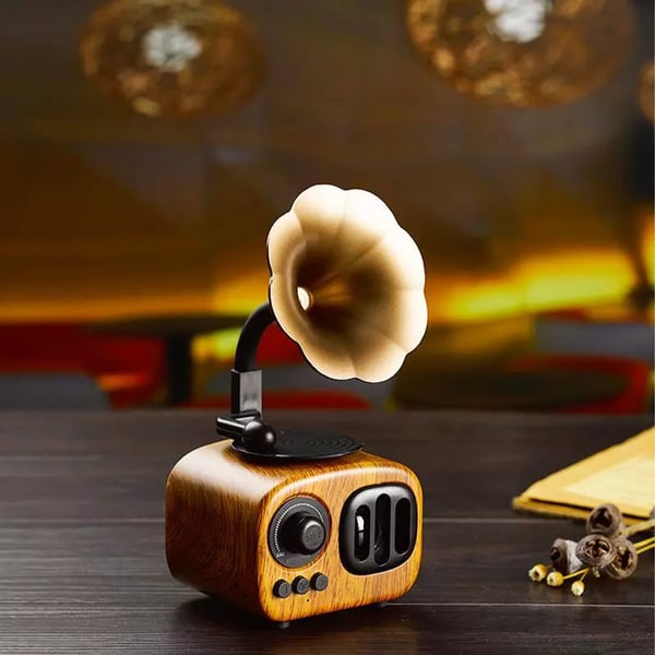 Lighteme Retro Phonograph Bluetooth Speaker