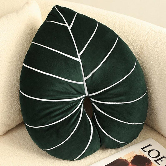 Lighteme Leaf pillow | plant love in pillow form