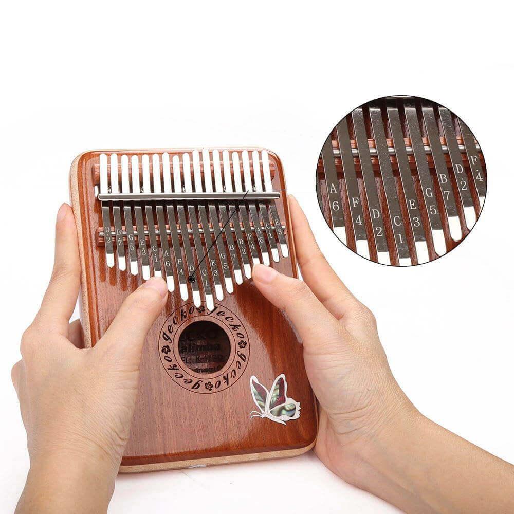 Gecko Kalimba 17 Keys Thumb Piano, Hollow C Tone Electric Kalimba Instrument, Red Sandalwood Round Hole Opening Box Resonace Single Board Trepanning - HLURU.SHOP