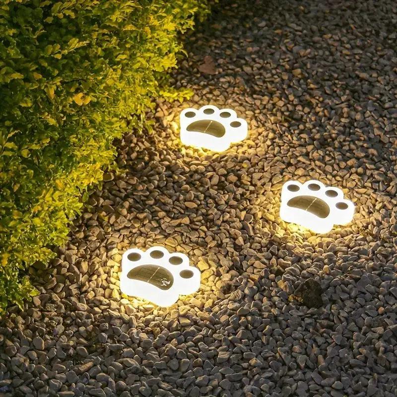 Lighteme LED solar claw light Create the perfect atmosphere in your garden!