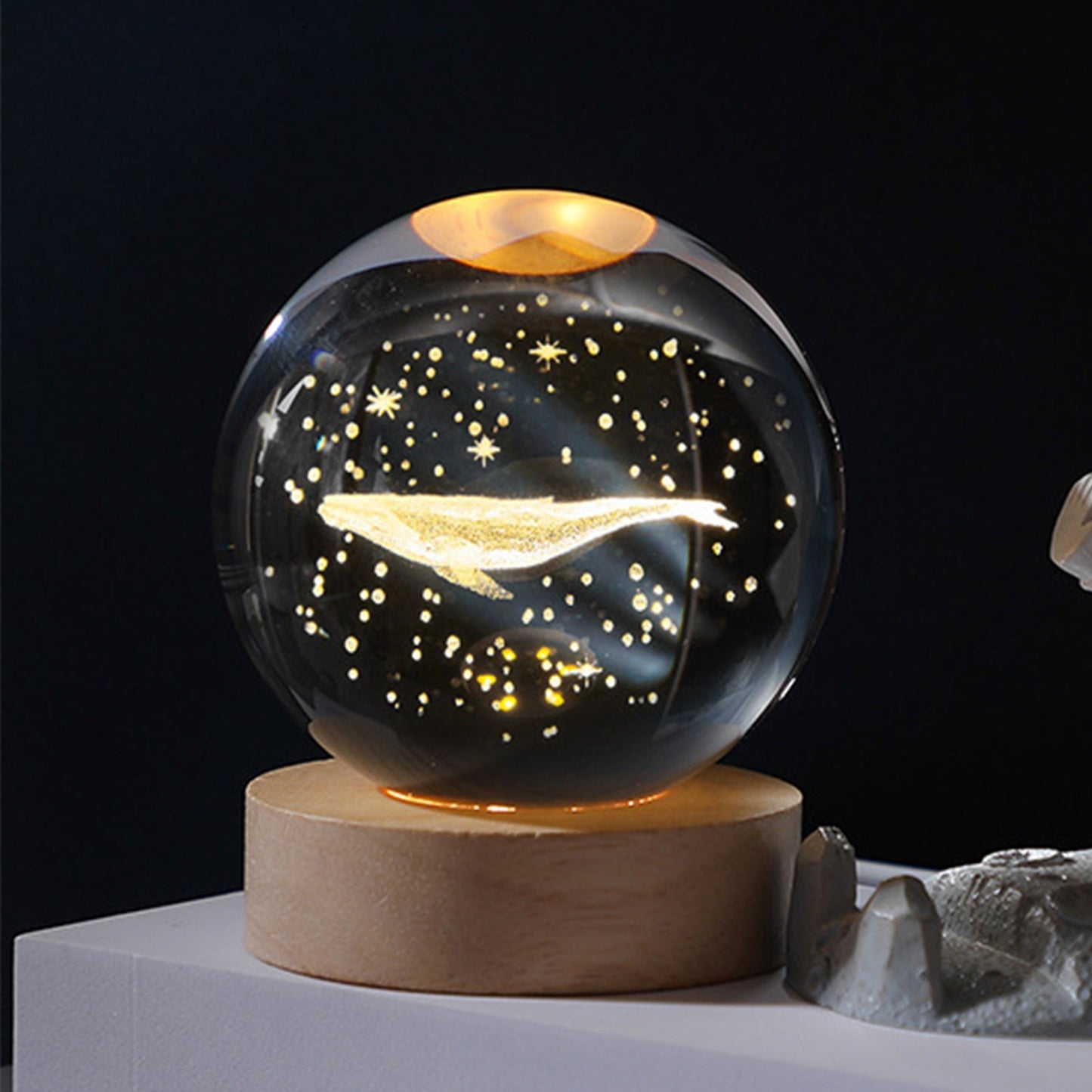 Lighteme Mini Crystal Ball Night Light