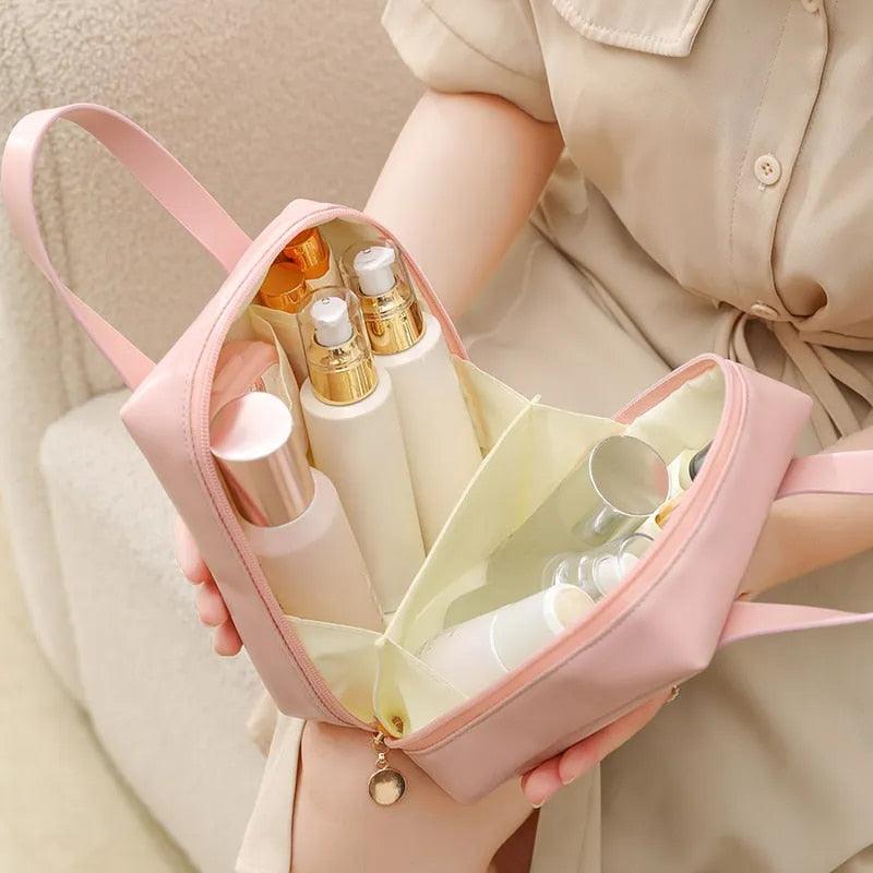 Lighteme Handheld Waterproof Makeup Bag