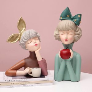Lighteme Elegant Girl Resin Decoration