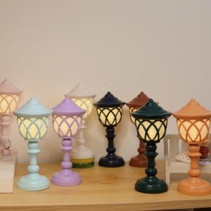 Lighteme Creative Street Lamps Shape Night Lamp